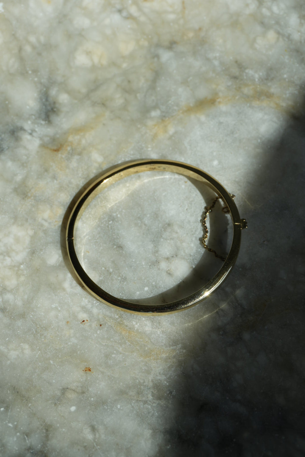 BANGLE BRACELET