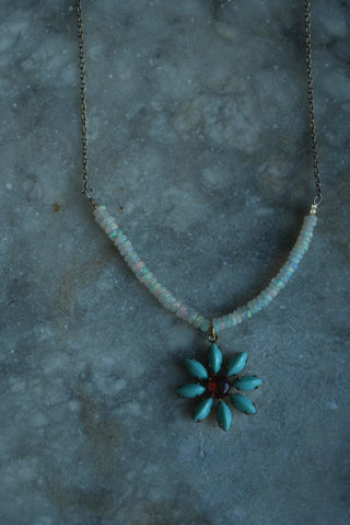 FLOWER POWER OPAL STRAND