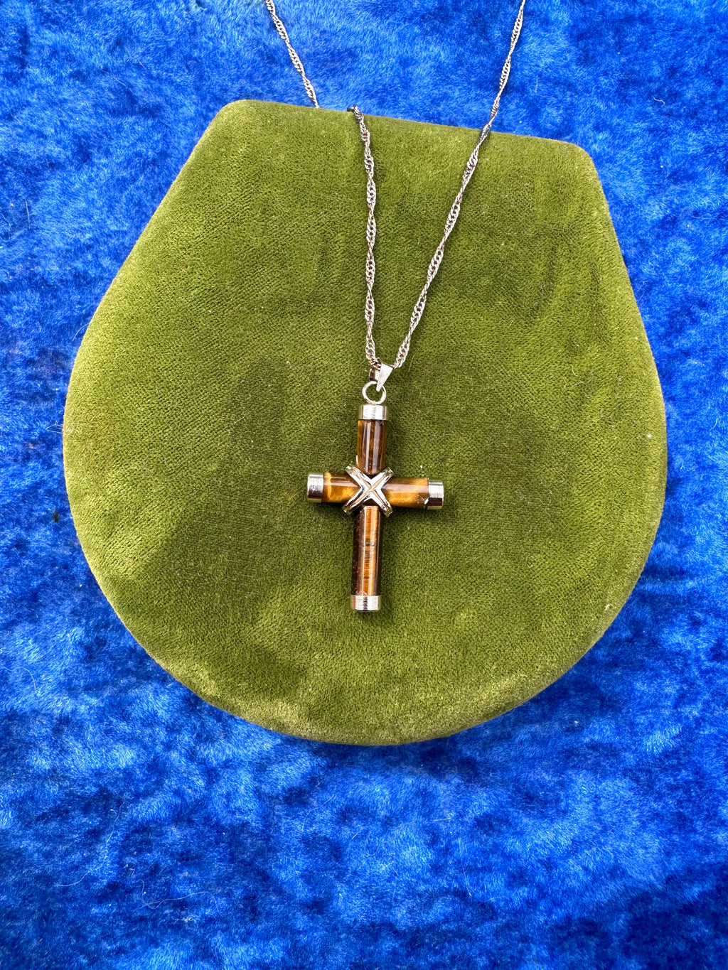 TIGERS EYE CROSS