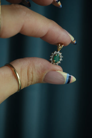 14K EMERALD & DIAMOND PENDANT