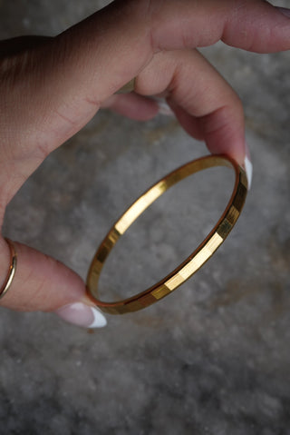 GOLDEN MONET BANGLE