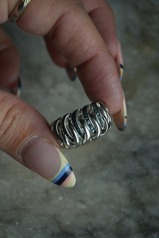 INTERLOCKED - STERLING SILVER DIAMOND RING SZ 8