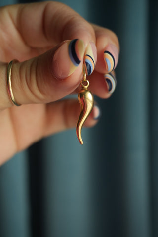 14K ITALIAN HORN CHARM
