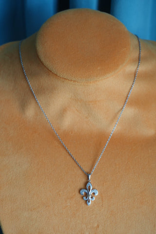 FLEUR DE LIS
