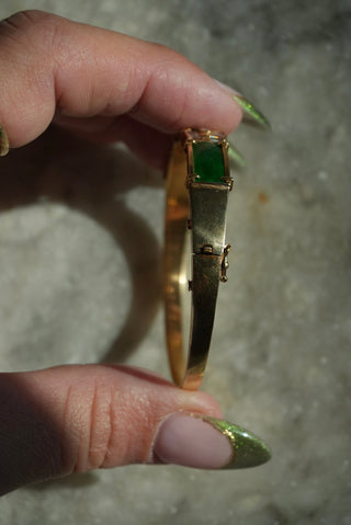 18k Jade & Diamond Bangle Bracelet