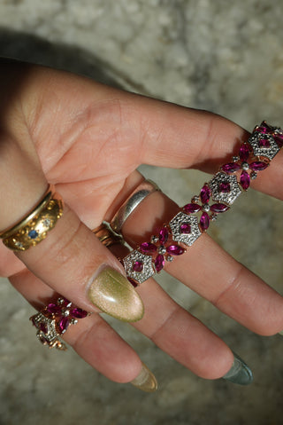 RUBY FLORETS