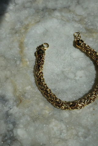 BYZANTINE BABE