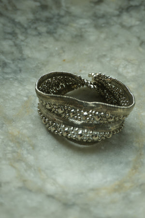 LIQUID CUFF