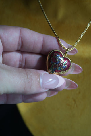IRIS KEEPSAKE