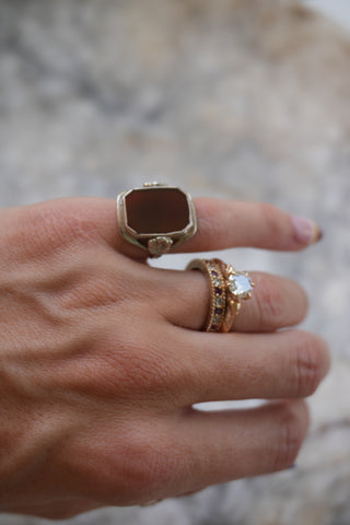 CARNELIAN SLICE