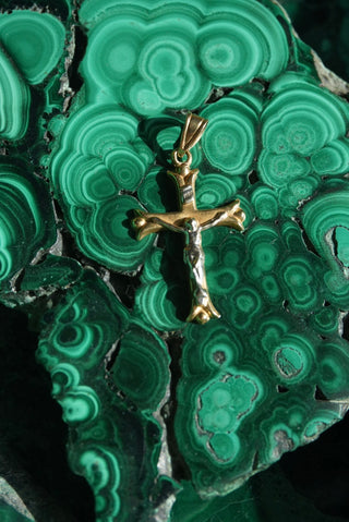 14k Crucifix Pendant