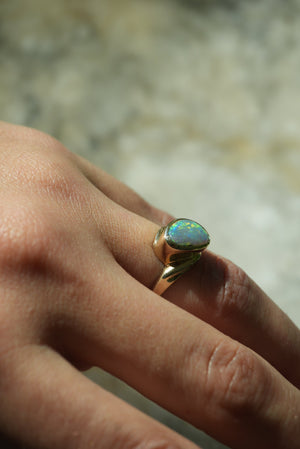 ESTATE OPAL RING