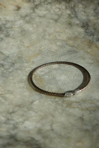 CABLE BANGLE