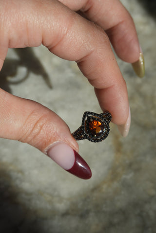 MIDNIGHT PEAR SZ 7.5