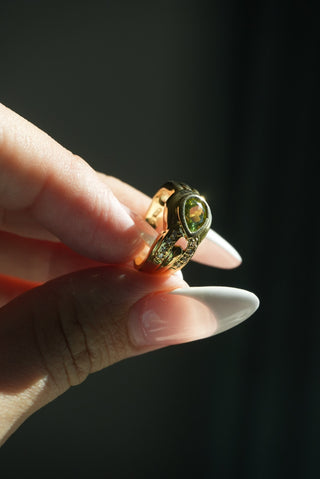 PERIDOT PEAR SZ 5