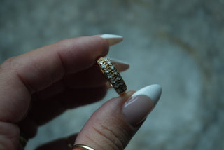 10K WHITE QUARTZ RING