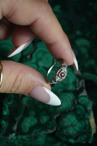18K ANTIQUE WHITE GOLD & RUBY RING