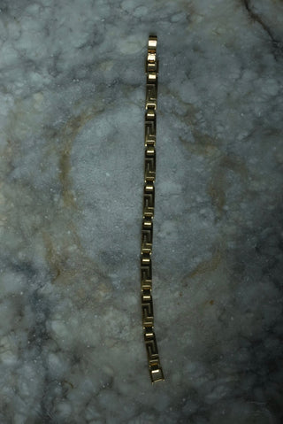 COOL GIRL - GOLDTONE GREEK KEY