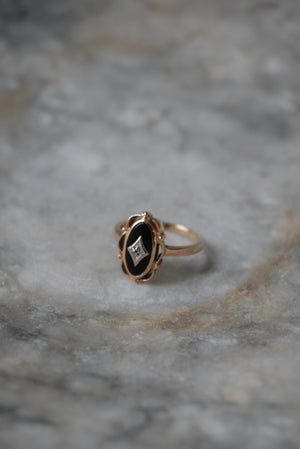 VINTAGE ONYX RING