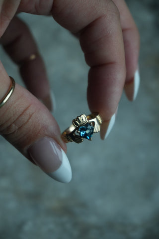 14K TOPAZ CLADDAGH