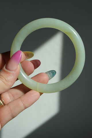 JADE BANGLE