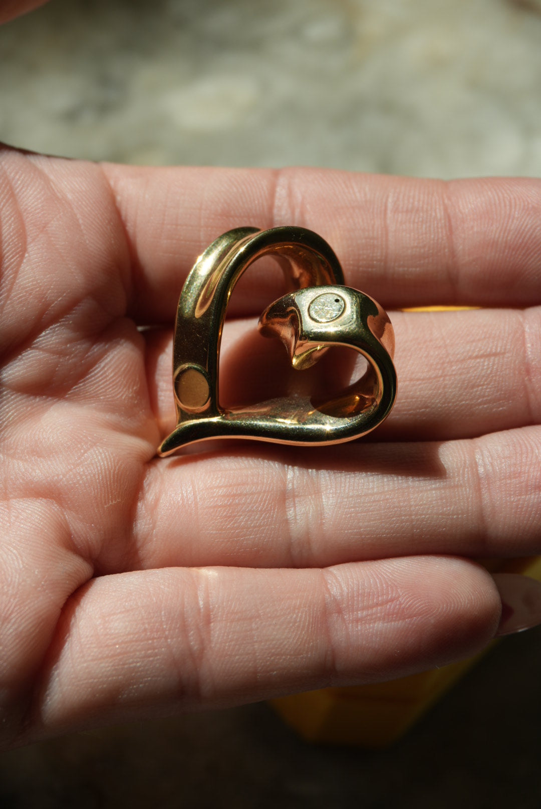 VINTAGE 10K GOLD HEART