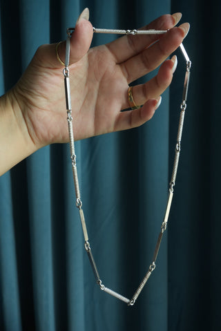 PAPER CHAIN