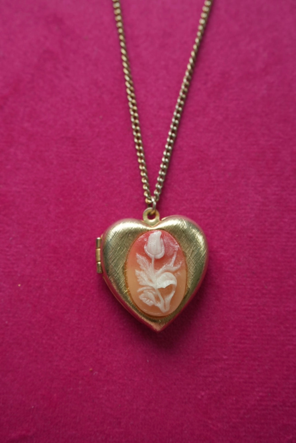 CAMEO LOCKET