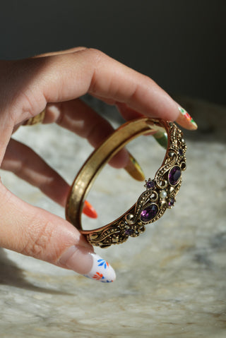 AVON BANGLE BRACELET