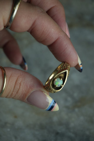 14K VINTAGE OPAL RING