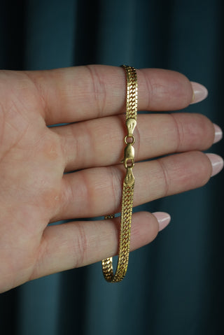 18k Unique Curb Link Bracelet