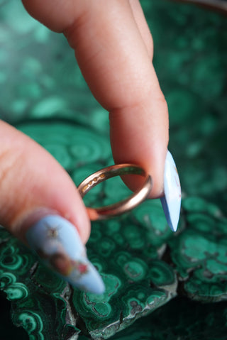 9K ANTIQUE BAND