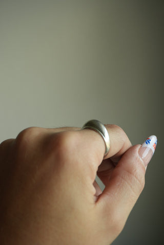 STERLING DOME RING SZ 8.5
