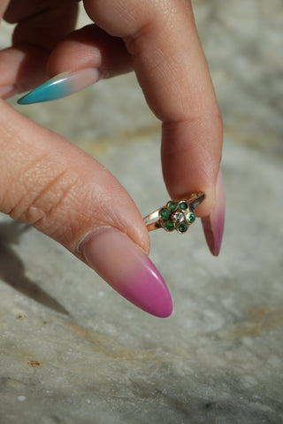 14K EMERALD FLOWER RING