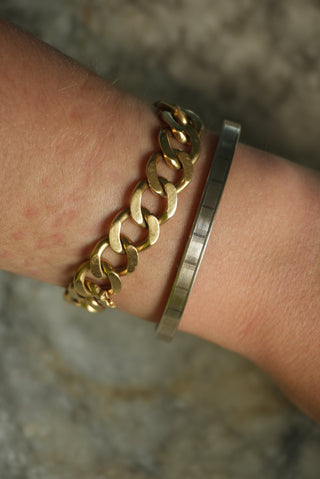 SKINNY SILVER BANGLE