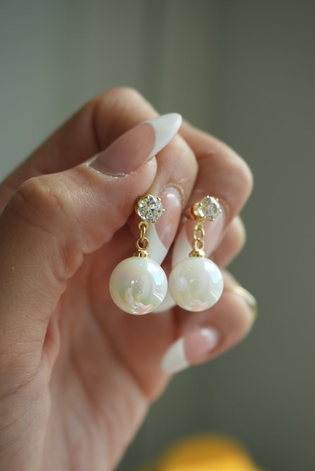 CRYSTAL BALL EARRINGS
