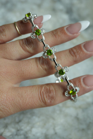 CLOVERS OF MINE