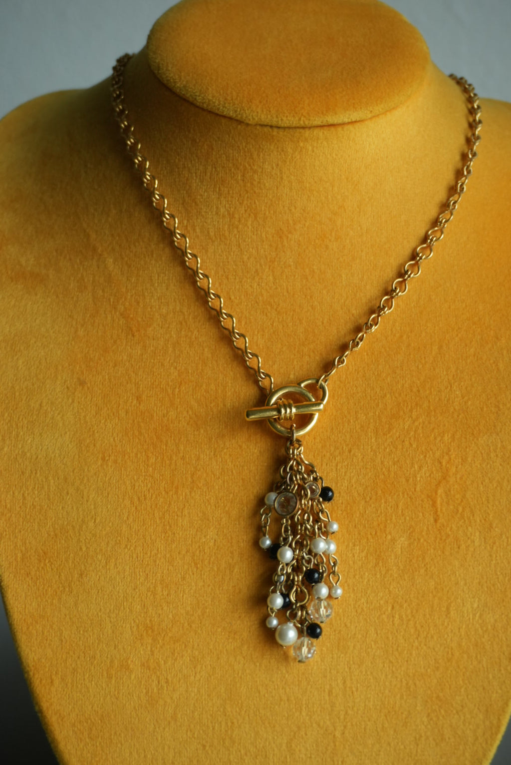 TOGGLE BEADS