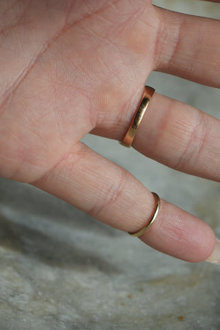 14K SAPPHIRE GOLD LACE RING
