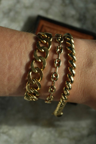 14k Disco Croissant Bracelet