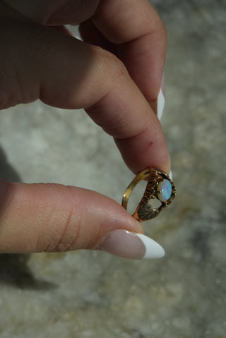 10K ANTIQUE OPAL RING