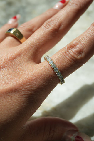 INFINITY BAND