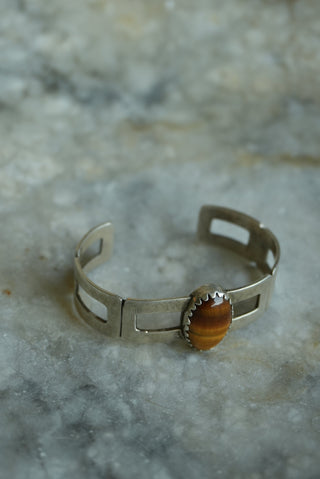 TIGERS EYE