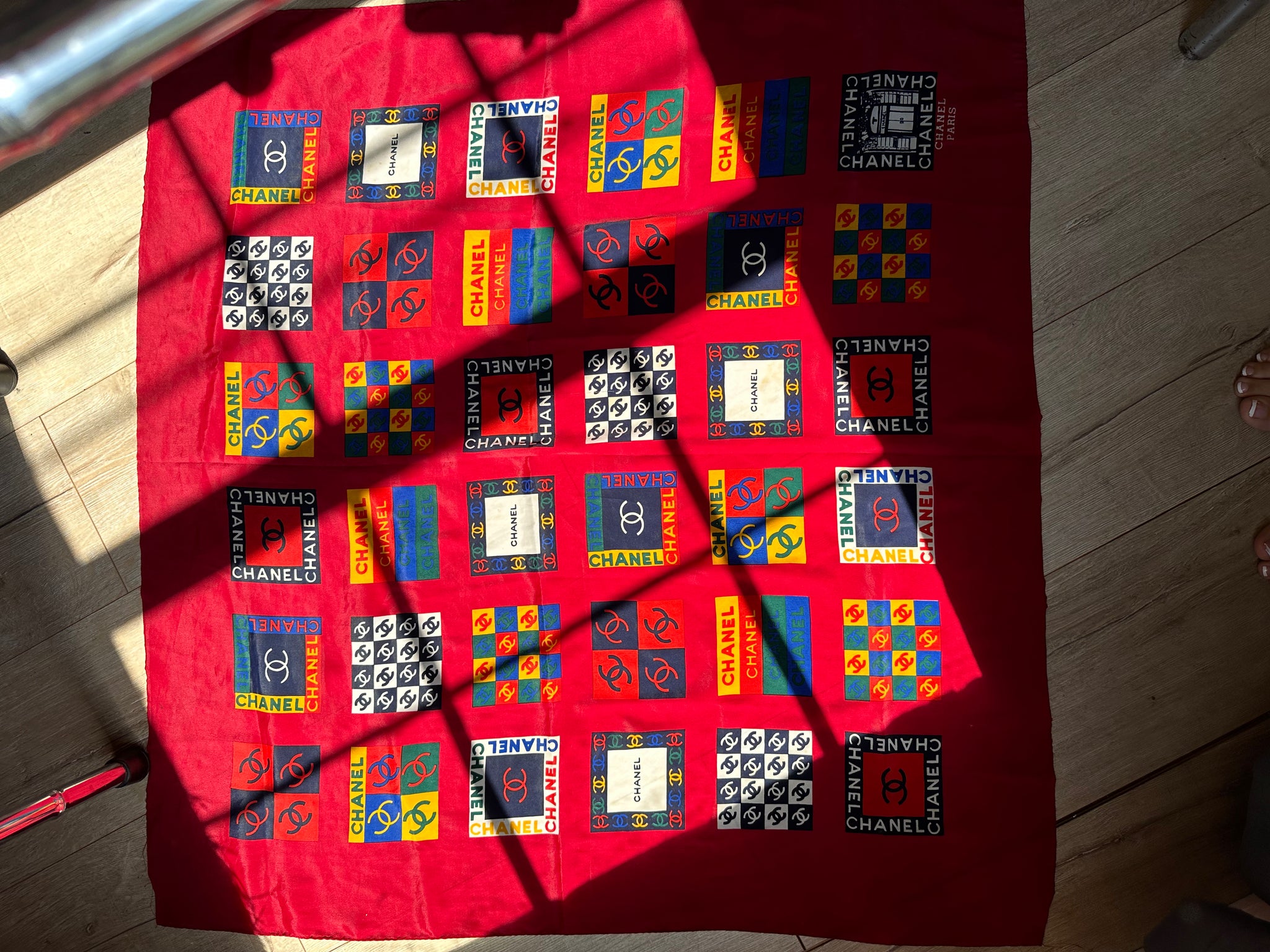 VINTAGE CHANEL SCARF