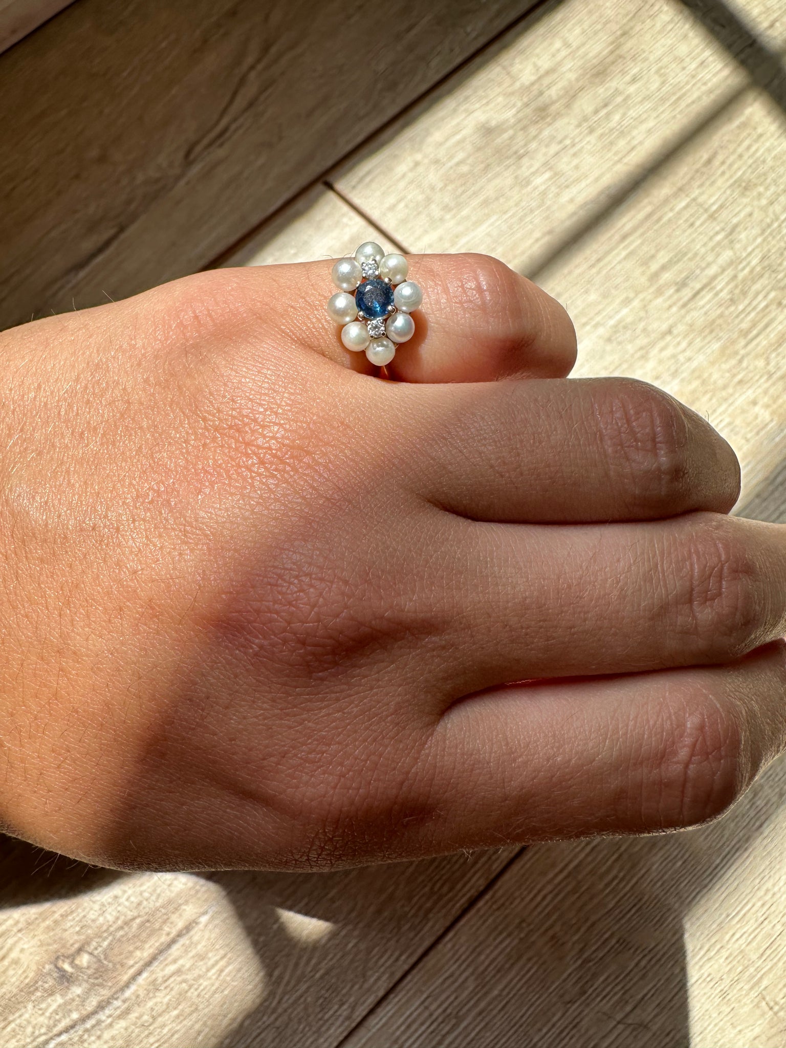VINTAGE PEARL CLUSTER RING SZ 5