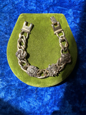 CHAIN CHARM BRACELET