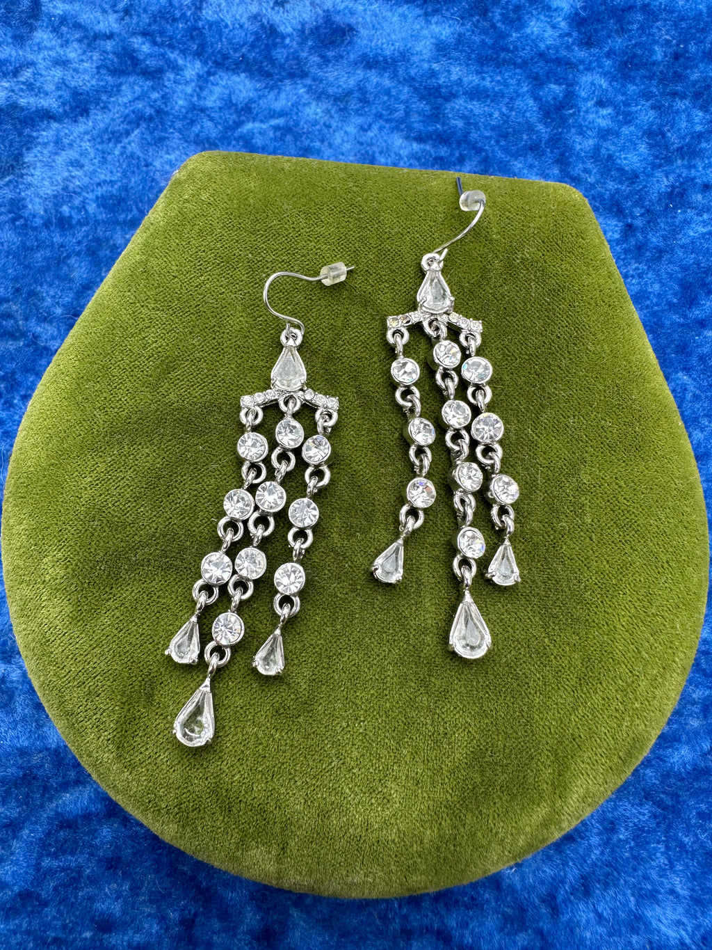 SILVERTONE CHANDELIER EARRINGS