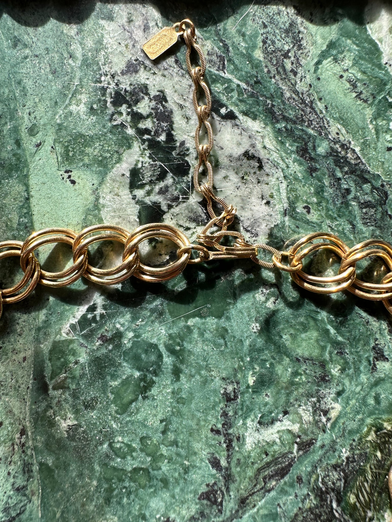 VINTAGE CHARM NECKLACE