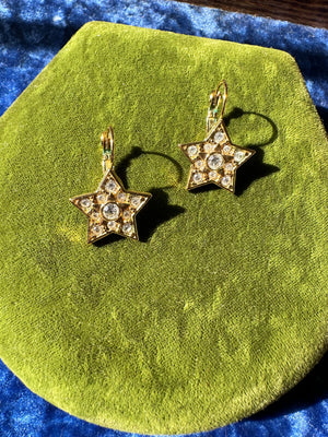 GOLDEN STARS