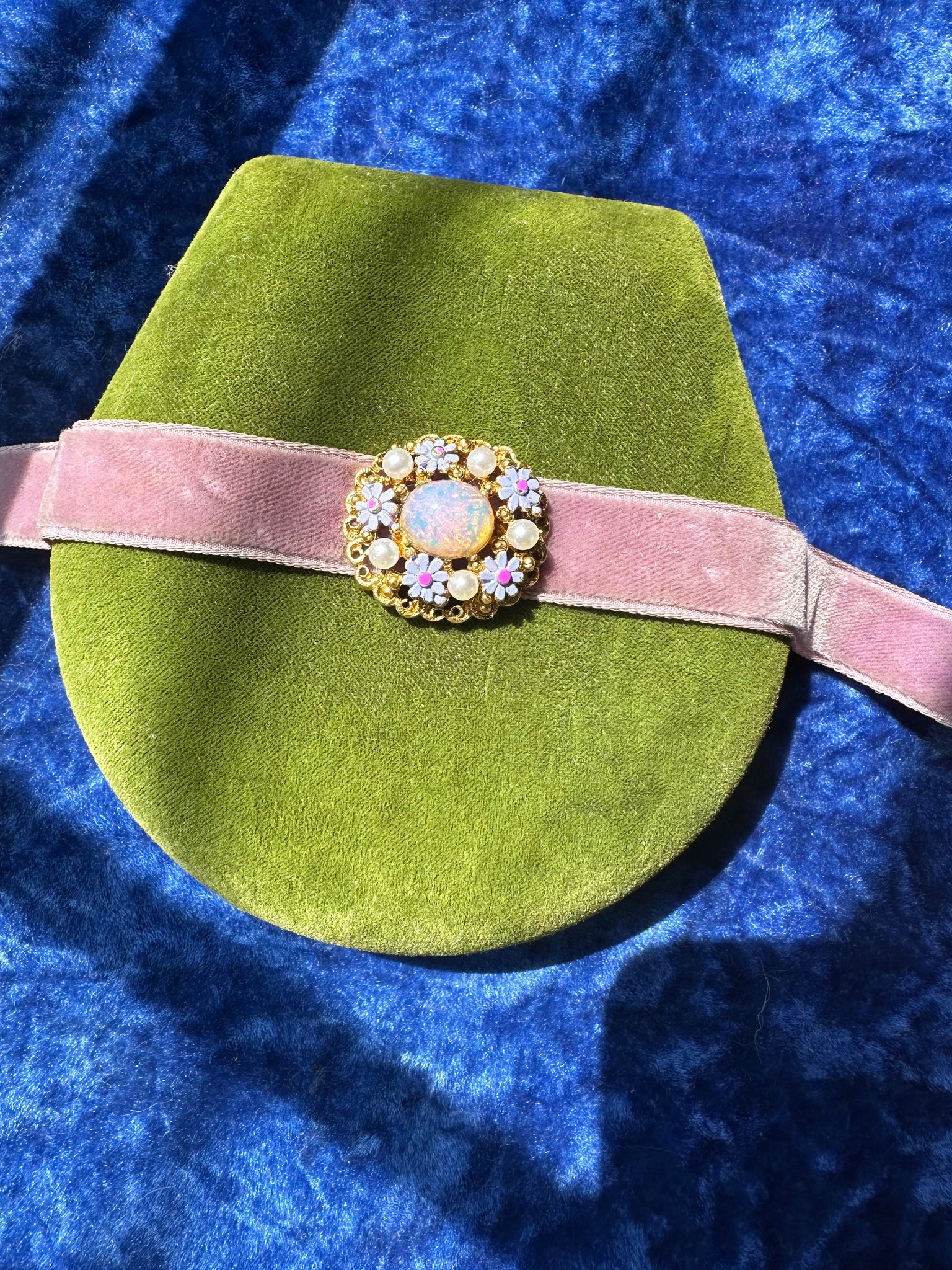 OPAL CLUSTER CHOKER